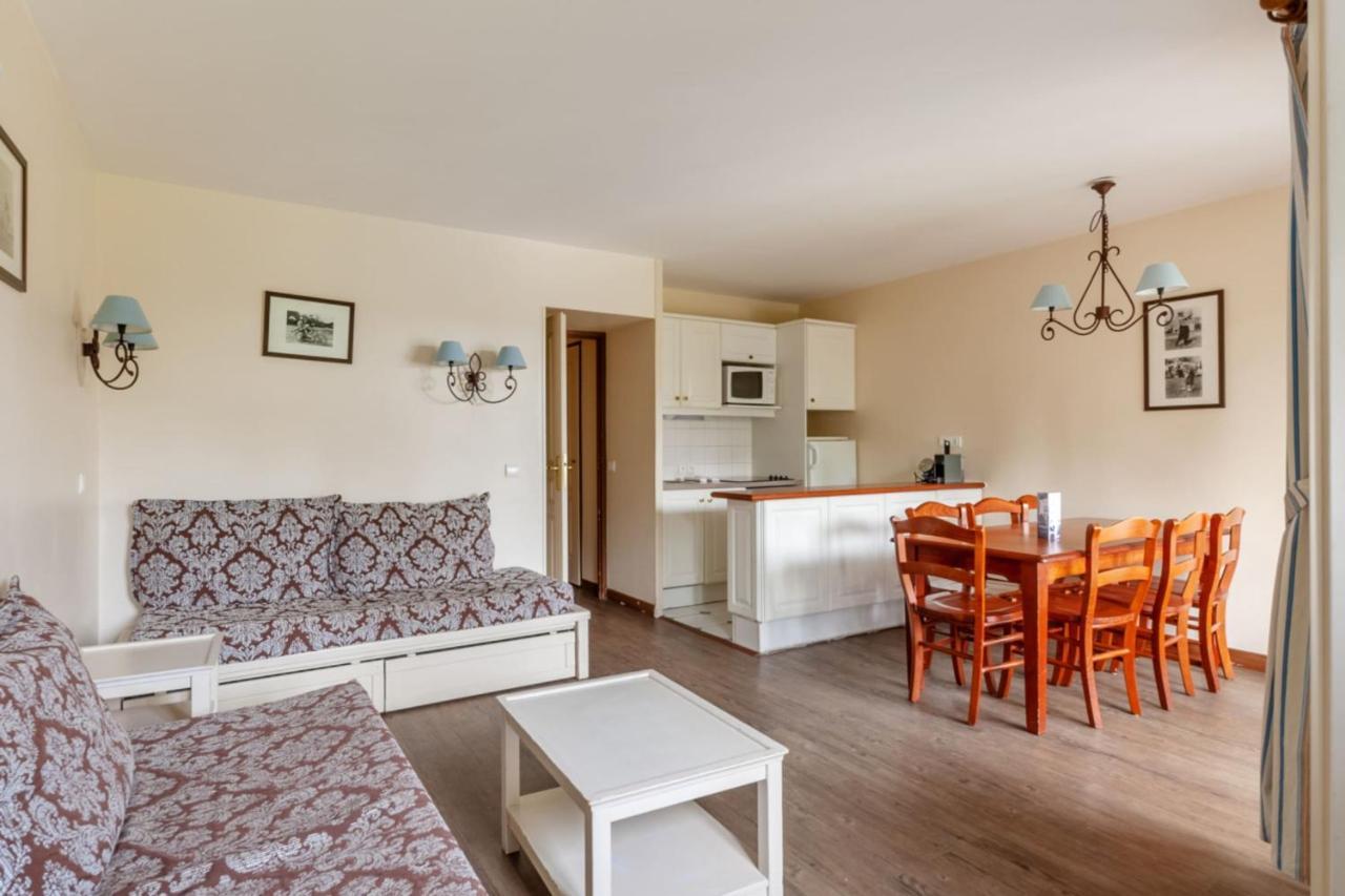 Nice 2-Br In A Residence With Pool - Deauville - Welkeys Eksteriør bilde