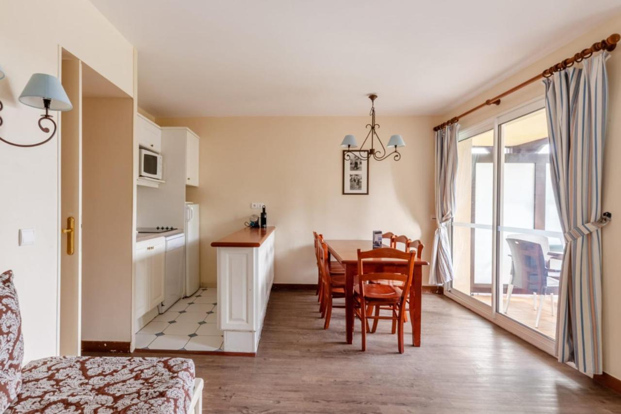 Nice 2-Br In A Residence With Pool - Deauville - Welkeys Eksteriør bilde